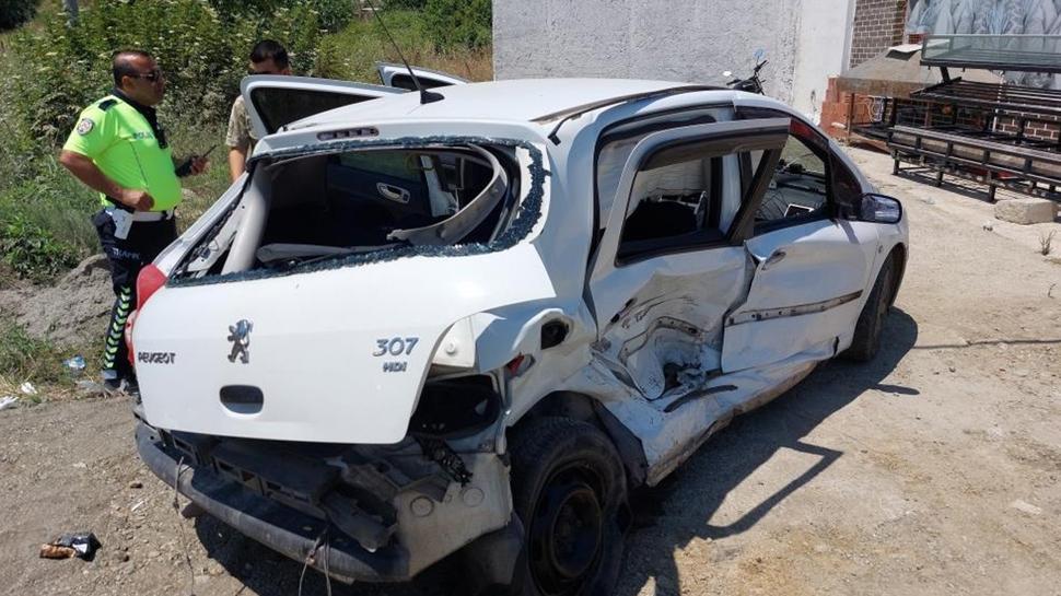 Samsun'da 2 emniyet arac arpt: 2 polis ve 1 stemen yaraland