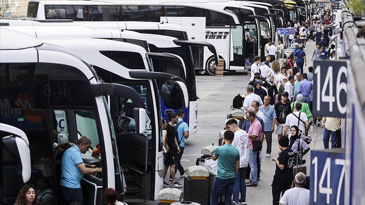 Trkiye'de geen yl yaklak 2,7 milyon kii iller arasnda g etti