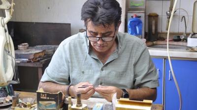 Erkan Grol, 500 yllk Sivrihisar incili kpe geleneini yaatyor