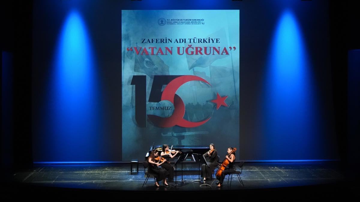 AKM'de "Zaferin Ad Trkiye - Vatan Uruna" konseri dzenlendi