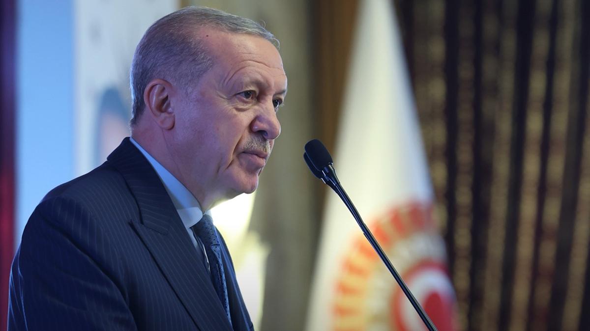 Bakan Erdoan'dan 15 Temmuz mesaj: O gece turnusol kad vazifesi grd