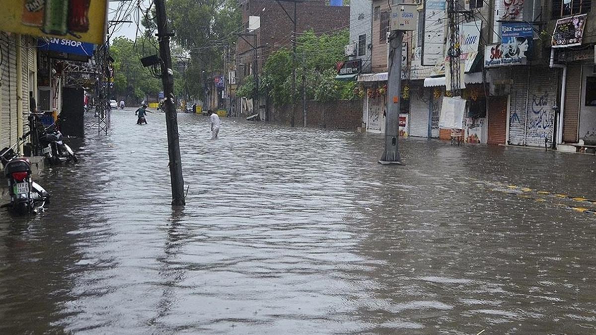 Pakistan'da muson felaketi: Can kayb 117'ye ykseldi