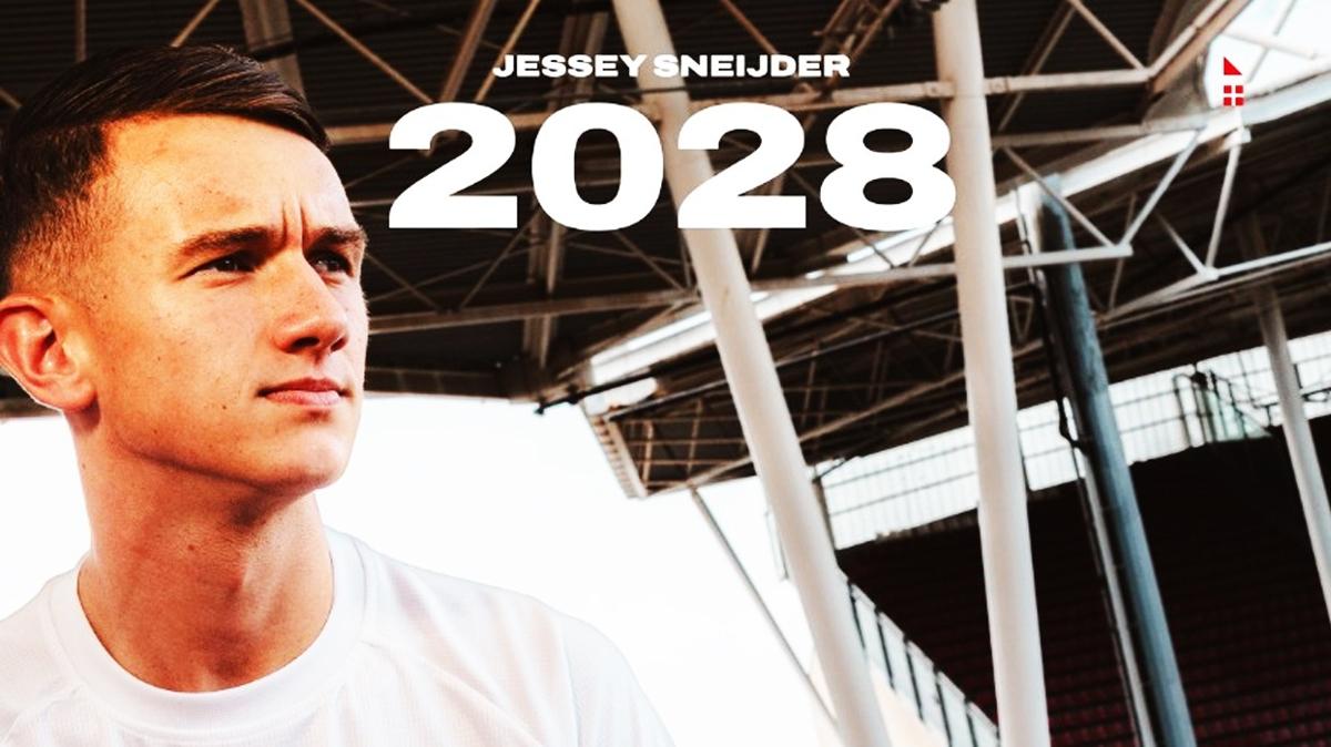 Wesley Sneijder'in olu Jessey, imzay att