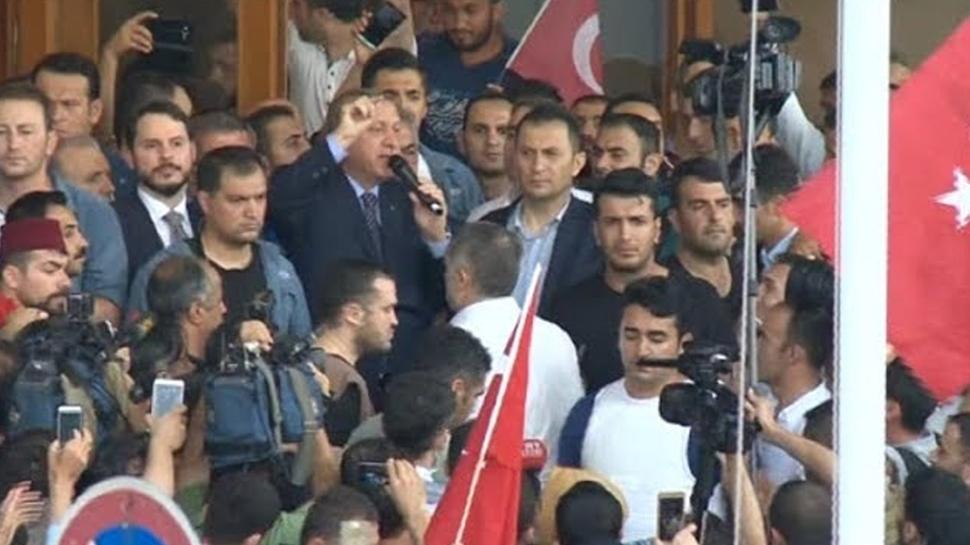 Tarihin seyri bu aryla deiti