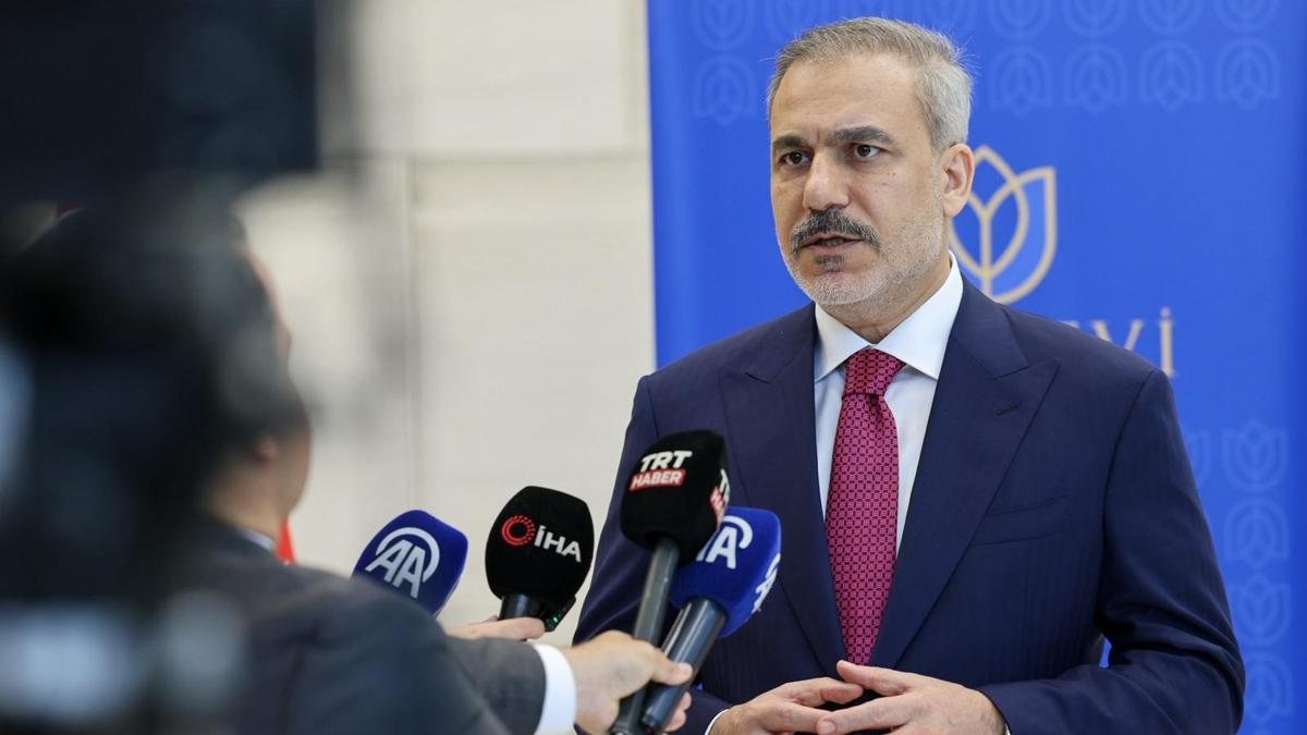 Bakan Fidan'dan Suriye-srail mesaj: 3-4 saat iinde atekes srecine gireceiz