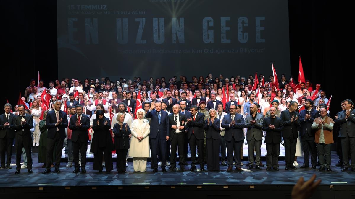 Cumhurbakan Erdoan, "En Uzun Gece" destannn ilk temsiline katld