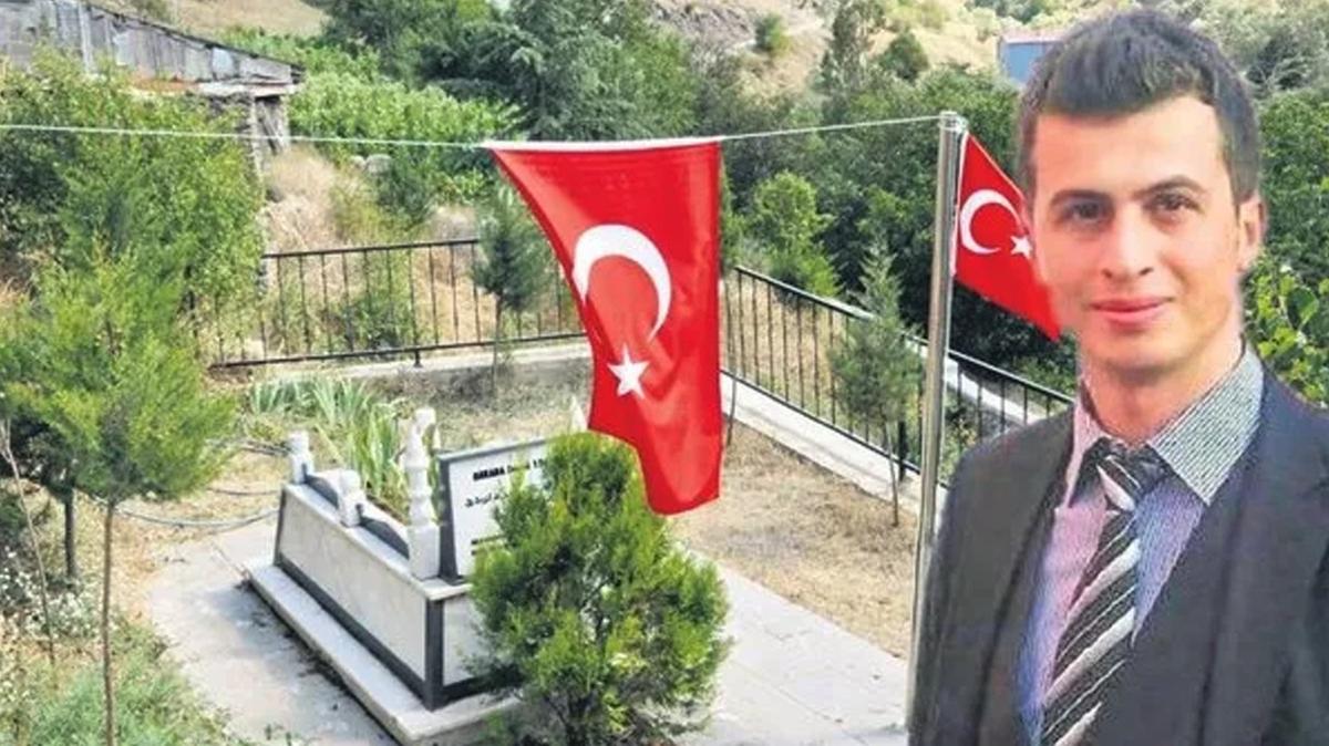 ehadetinin zerinden 8 yl geti! ehit Necmettin retmen dualarla anld