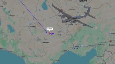 Yaklak 900 km uarak hedefi vurdu! AKINCI'dan bir baar daha