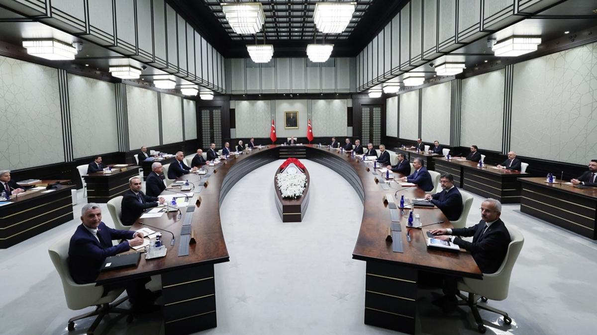 Kabine bugn toplanyor: Gndem 'Terrsz Trkiye' ve srail saldrlar