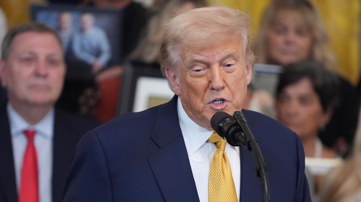 Trump'tan hzl tren projesine engel