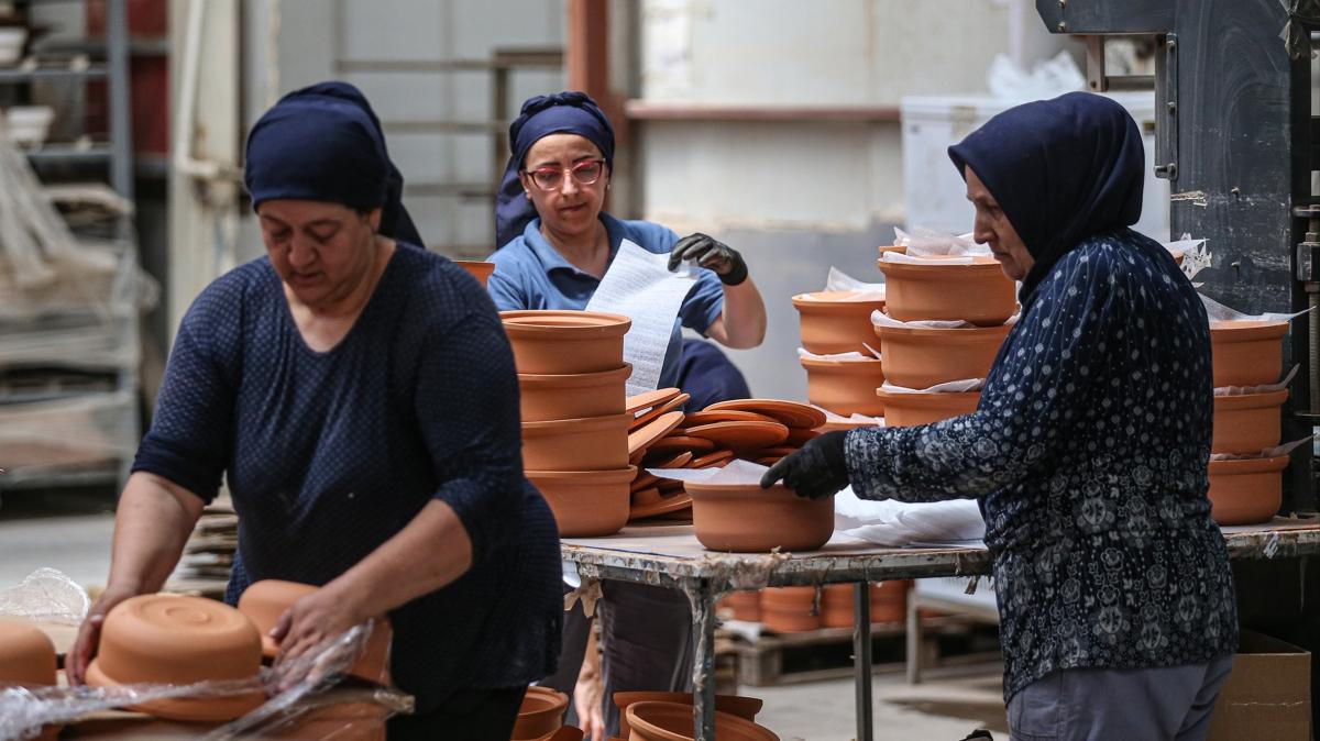 Bursa'da kadnlarn ekillendirdii mlekler 94 lkeye ihra ediliyor