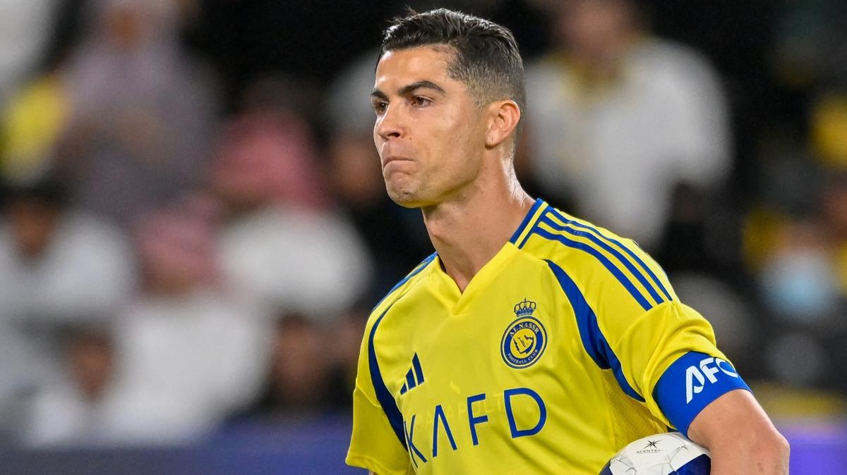 Cristiano Ronaldo'dan tarihi baar
