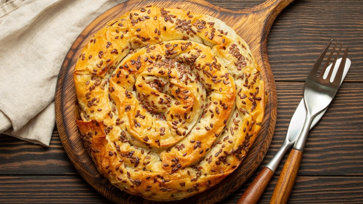 Gevreklii gz dolduran brek tarifi! Kokusu yan mahalleden duyuluyor