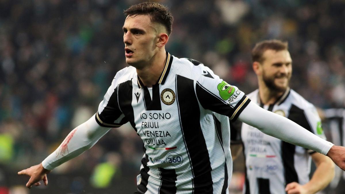 Napoli, Lorenzo Lucca'y kadrosuna katt