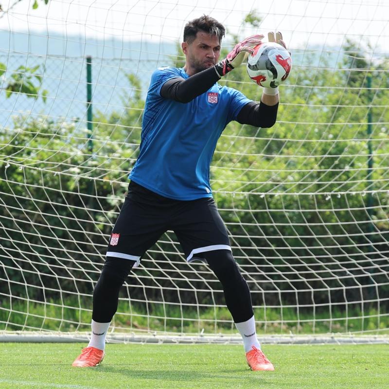 Sivasspor'da Bolu kamp� s�r�yor