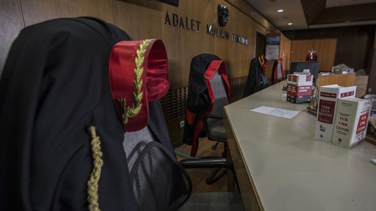 Adli tatil balyor