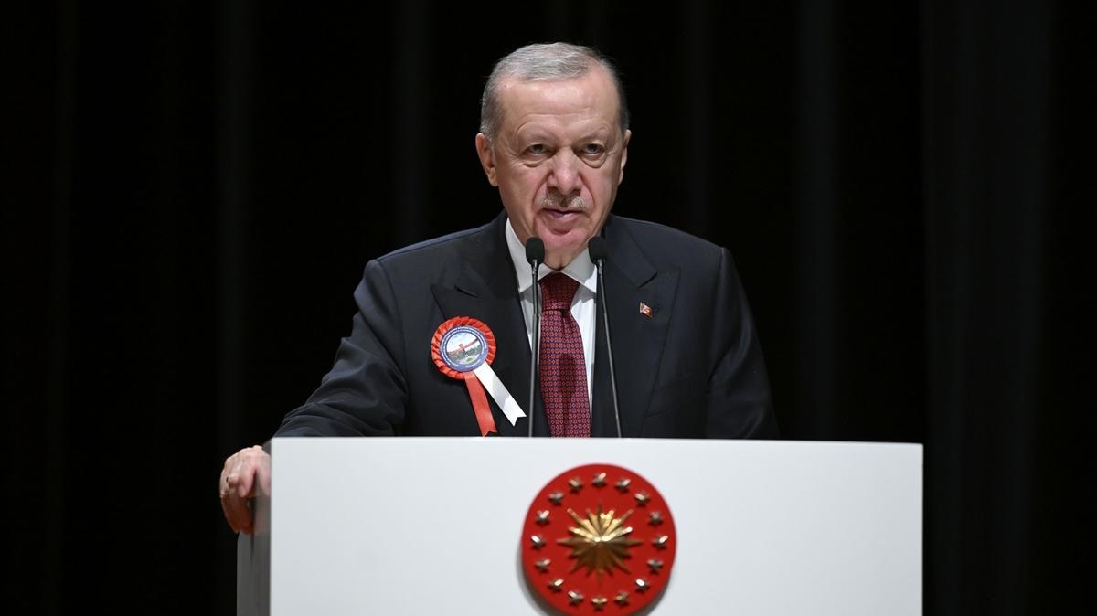 Kirli senaryolar yrtp atacaz... Erdoan'dan Terrsz Trkiye mesaj