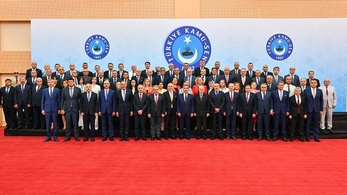 MHP lideri Baheli, Kamu-Sen ynetimiyle bir araya geldi
