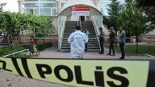 Park yeri tartmasnda kan akt! Namaz klarken baklanan ahs hayatn kaybetti