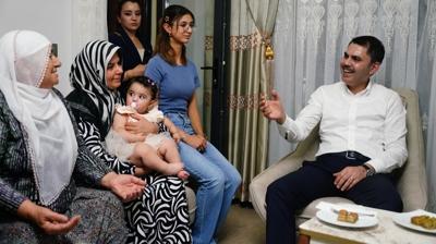 Bakan Kurum'dan depremzede aileye ziyaret: Malatya merkeziyle, ilesiyle, kyyle ayaa kalkacak