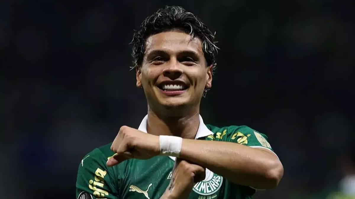 Benfica, Richard Rios transferini bitiriyor