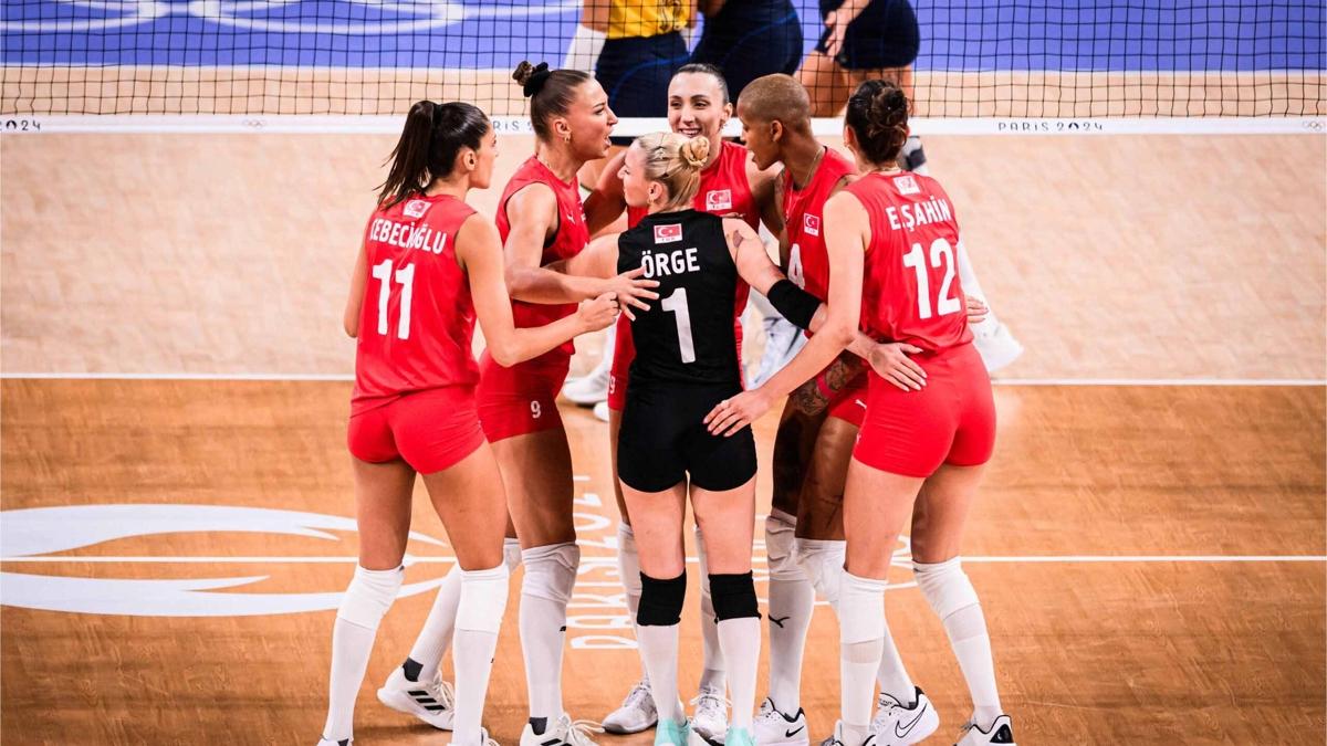 Filenin Sultanlar, Polonya'ya gitti