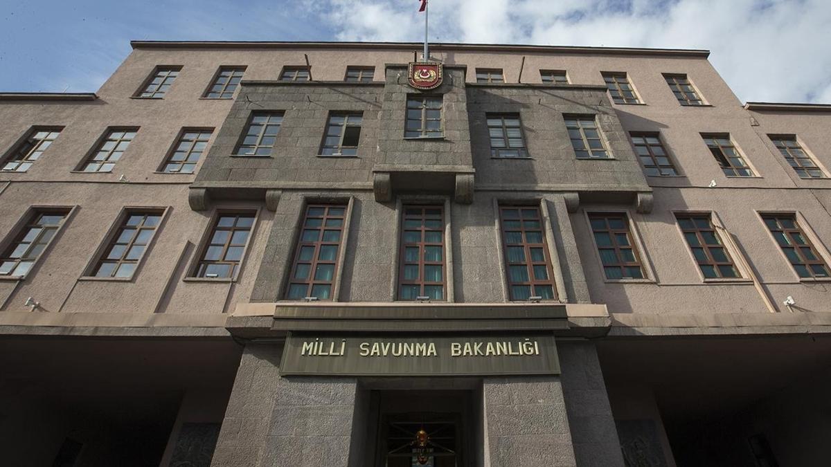 MSB: Kbrs Trk' kardelerimizi hibir zaman yalnz brakmadk, brakmayacaz