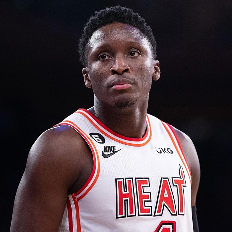 Cleveland Cavaliers, Victor Oladipo'nun peinde