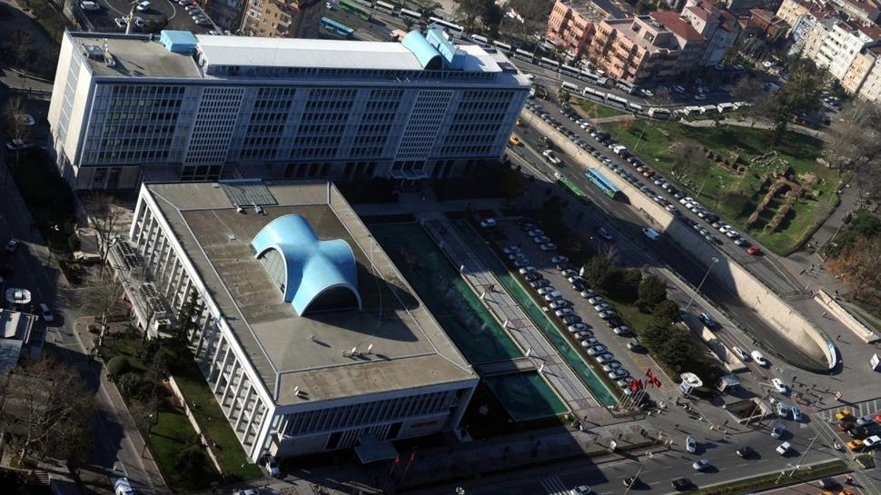 BB'ye ynelik yolsuzluk soruturmasnda 8 pheliye tutuklama talebi