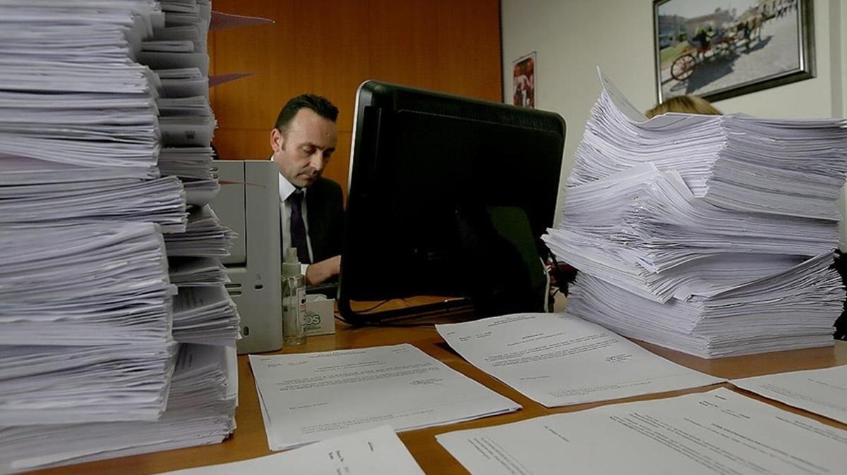 400 bine yakn uyumazlk bavurusu karara baland