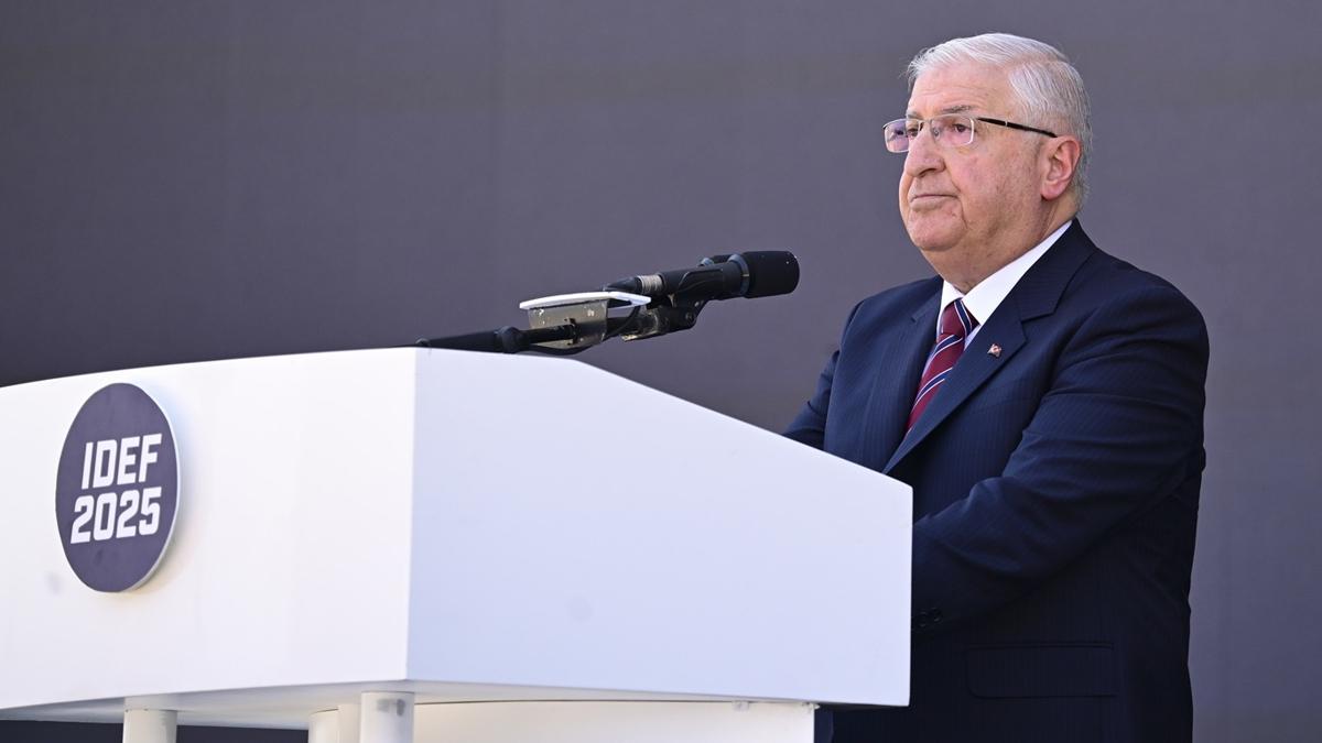 Bakan Gler milli sistemlere dikkat ekti: Ordumuzun gcne g katyor