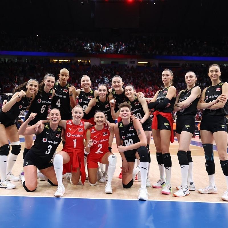Filenin Sultanlar yar final iin sahne alyor! Rakip Japonya