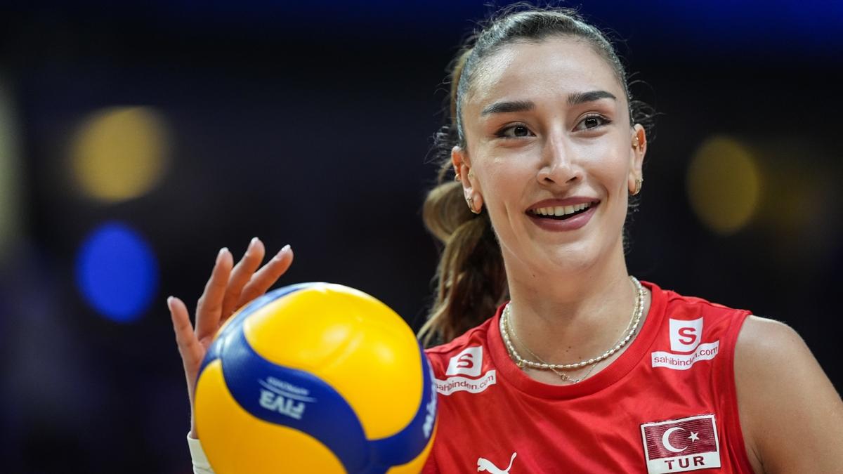 Hande Baladn: Milli formay giymek her zaman ok zel