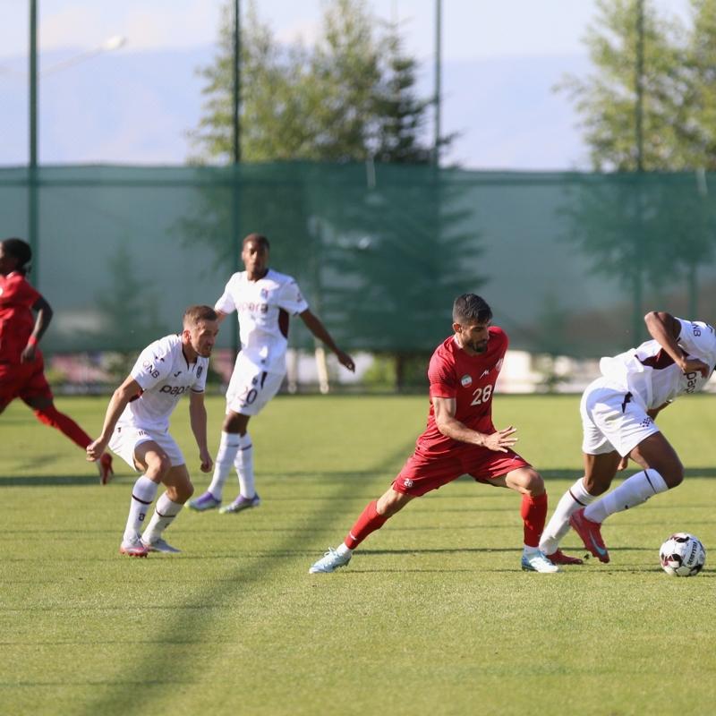 Trabzonspor, Persepolis'e di geiremedi