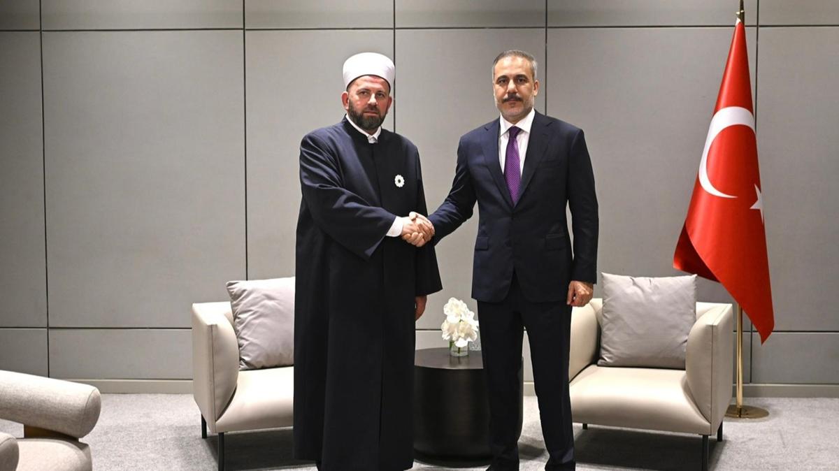 Hakan Fidan Rfat Feyzi Dileri Bakan Hakan Fidan Bakan Fidan fotoraflar resimleri