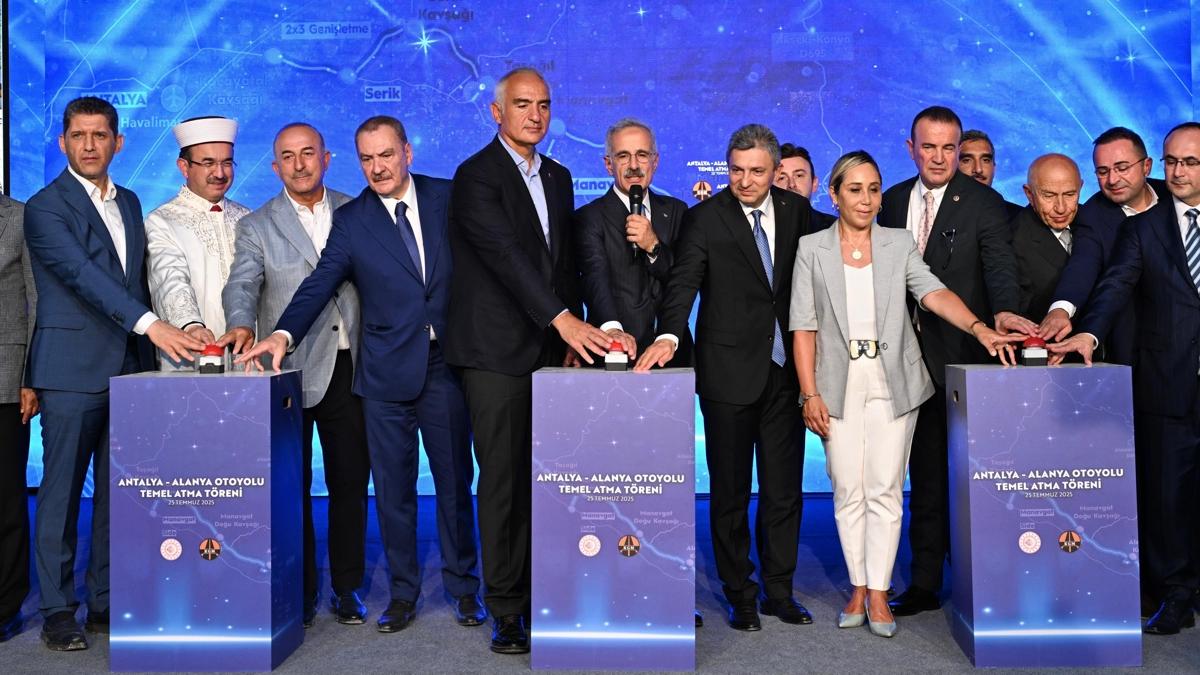 Abdulkadir Uralolu otoyol antalya fotoraflar resimleri