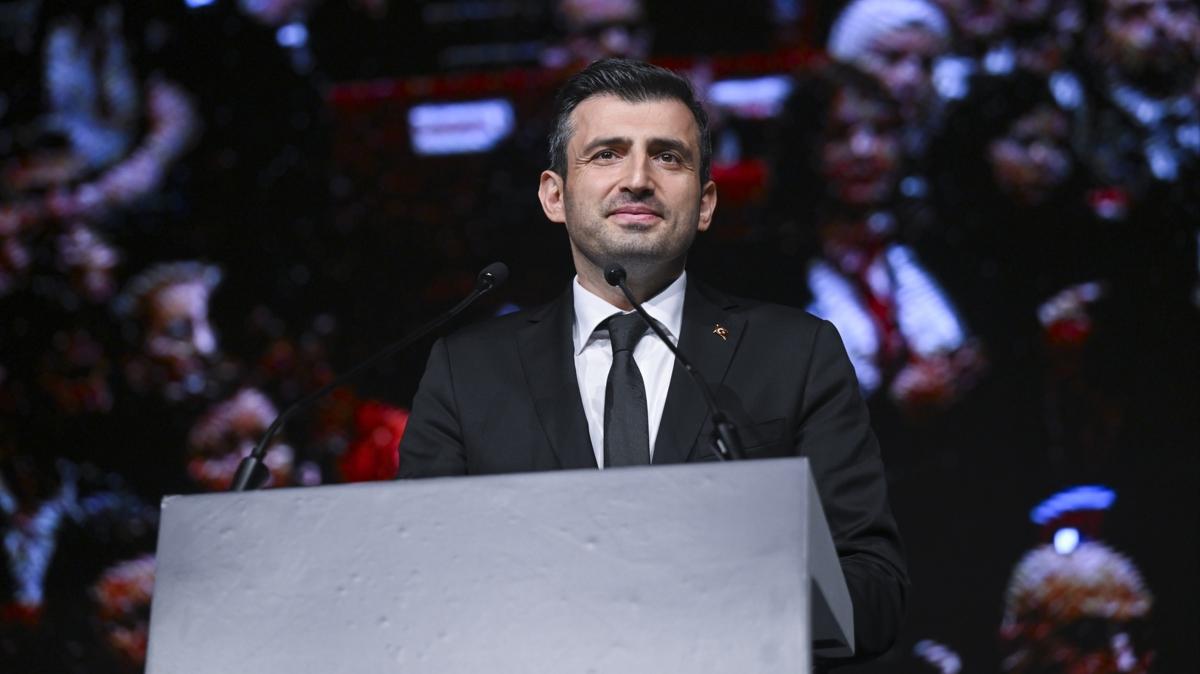 NEXT Teknofest Seluk Bayraktar Uygulama fotoraflar resimleri