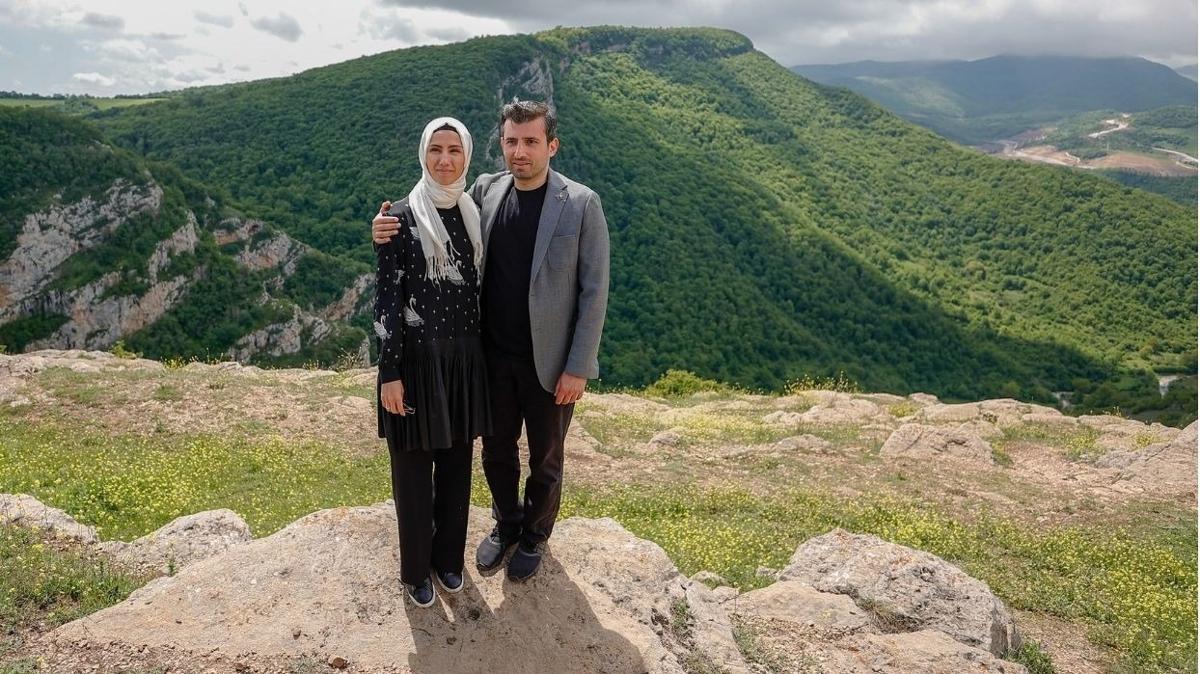 Seluk Bayraktar Milli sosyal medya smeyye erdoan next sosyal fotoraflar resimleri