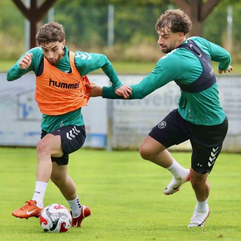 Konyaspor'da yeni sezon mesaisi devam ediyor