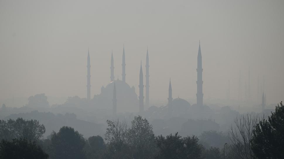 Komudan gelen duman alarm... Ekipler Bulgaristan snrnda hazr bekliyor