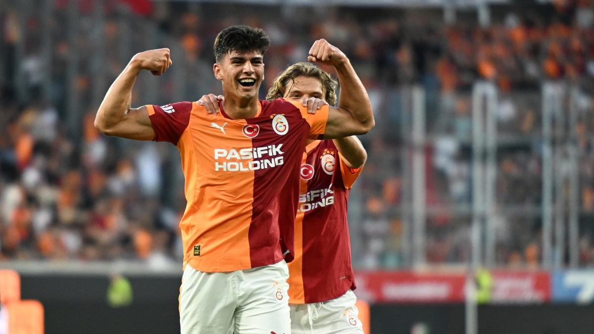 Arda nyay  Galatasaray  Strasbourg ma fotoraflar resimleri