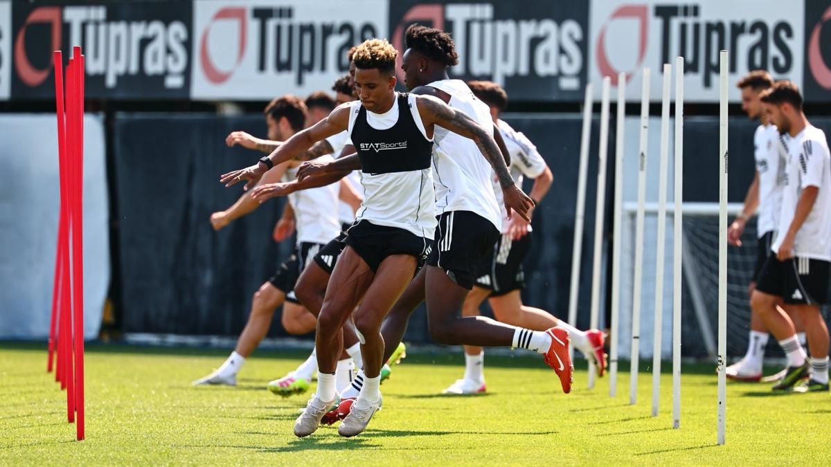 beikta uefa avrupa ligi shakhtar donetsk fotoraflar resimleri