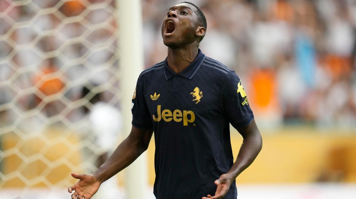 kolo muani transfer juventus fotoraflar resimleri