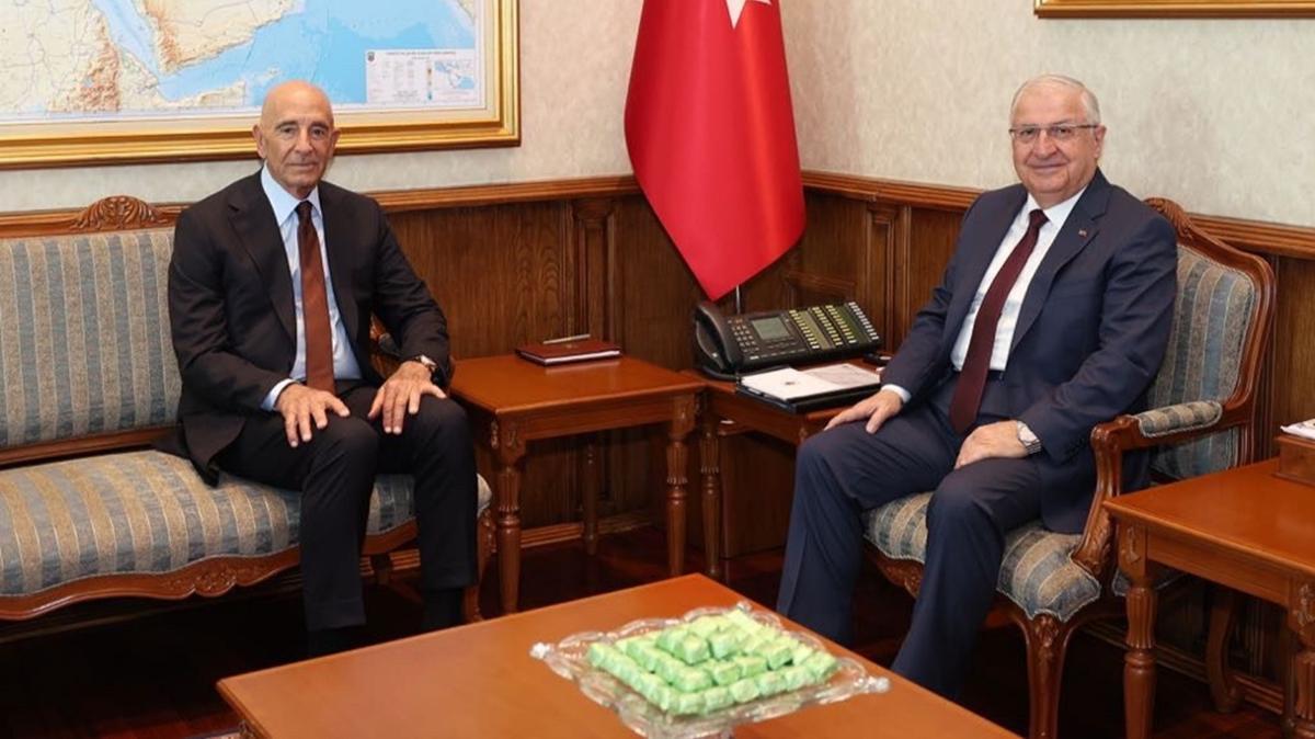Milli Savunma Bakan Yaar Gler Thomas Barrack fotoraflar resimleri
