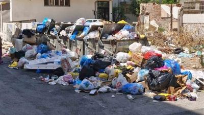 zmir kuzeyden gneye p kokuyor... Vatanda ileden kt