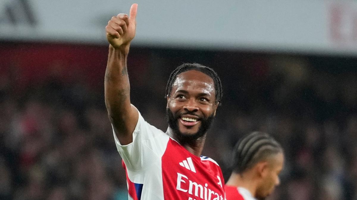 Chelsea Raheem Sterling Transfer fotoraflar resimleri