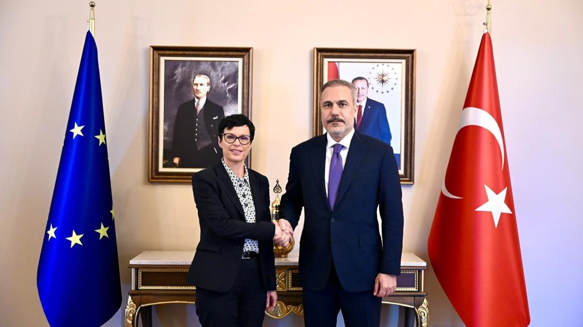 Hakan Fidan AB Komisyonu ortak bildiri fotoraflar resimleri