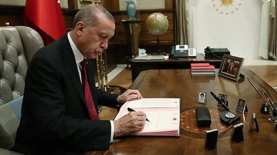 Baz bakanlk ve kurumlarda atamalar yapld