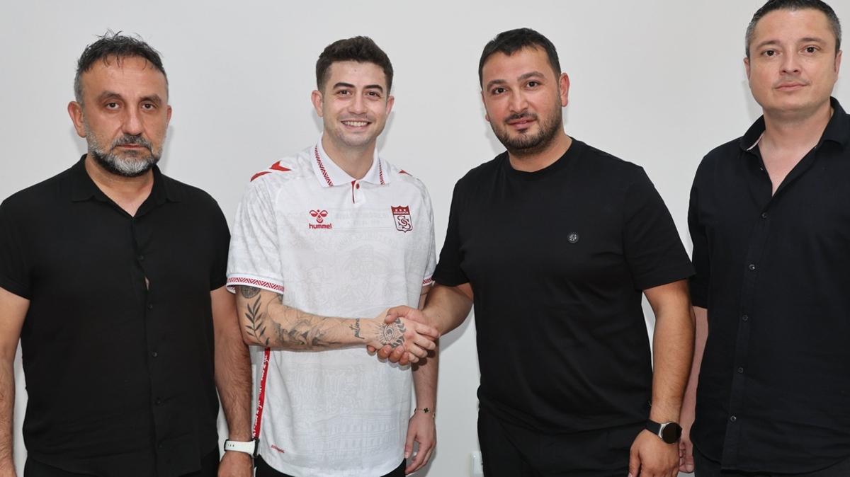 beikta transfer kerem atakan kesgin fotoraflar resimleri