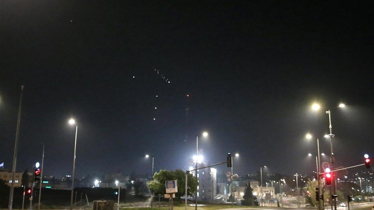 srail HA saldrs Tel Aviv Yemen Fze fotoraflar resimleri
